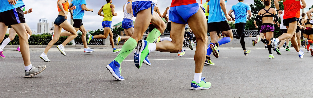 Paris marathon runners